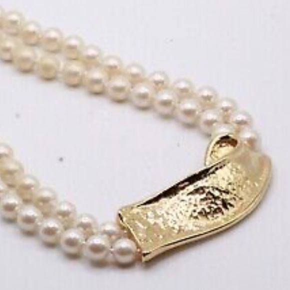 GIVENCHY French Couture Gold plated necklace. - Picture 3 of 10